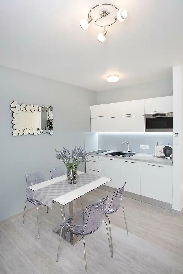 Villa Apartments Art Trogir Croacia