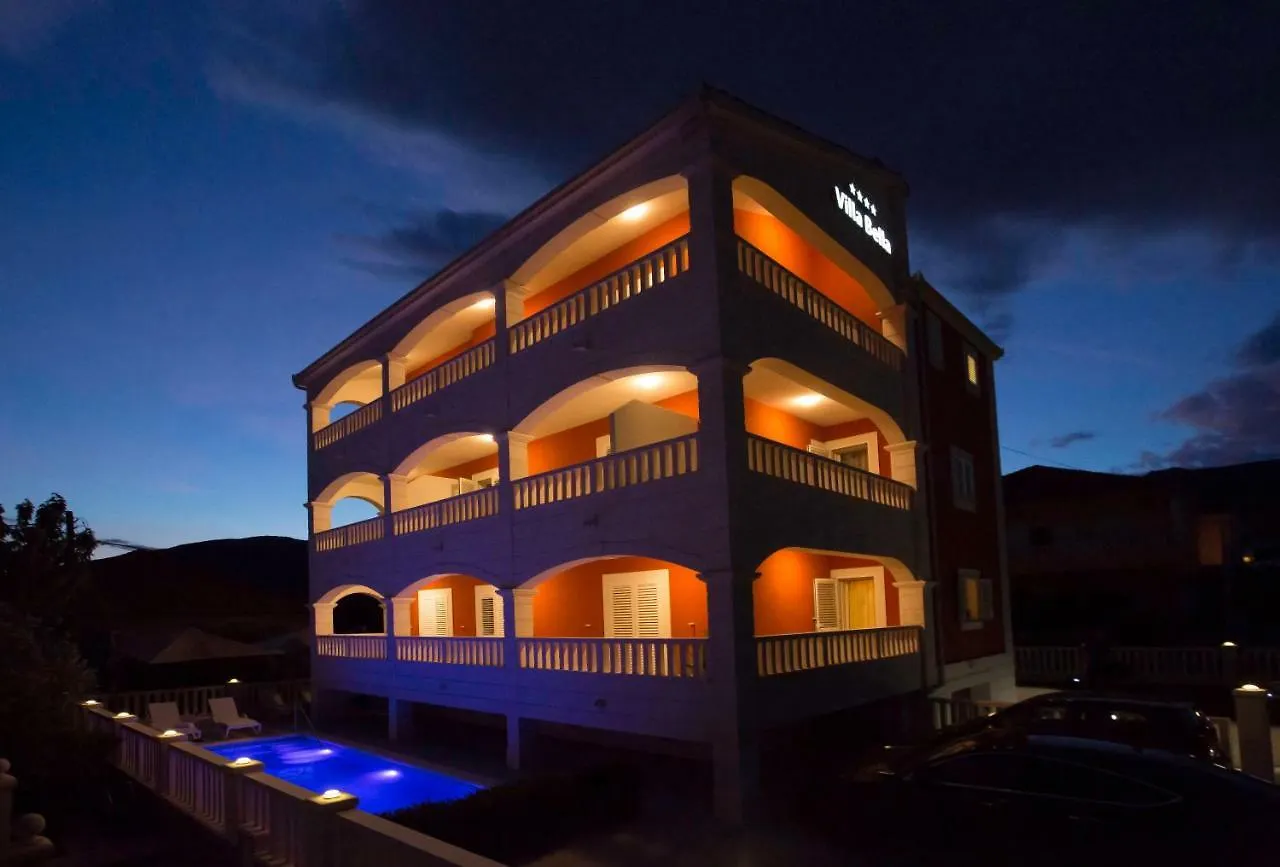 Villa Apartments Art Trogir
